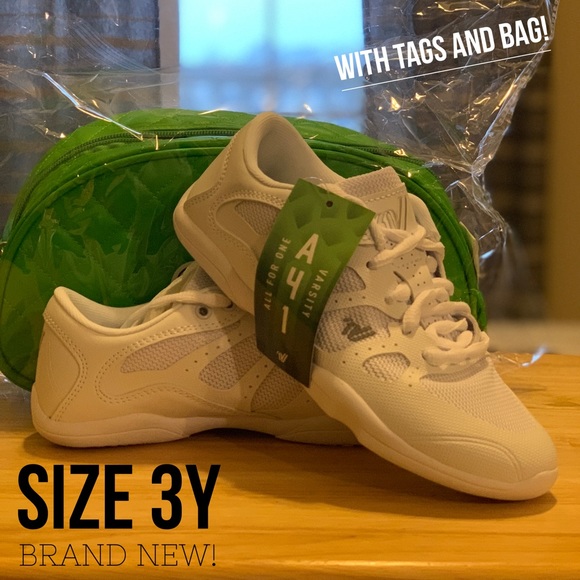 Varsity A1 cheer shoes - Picture 6 of 8